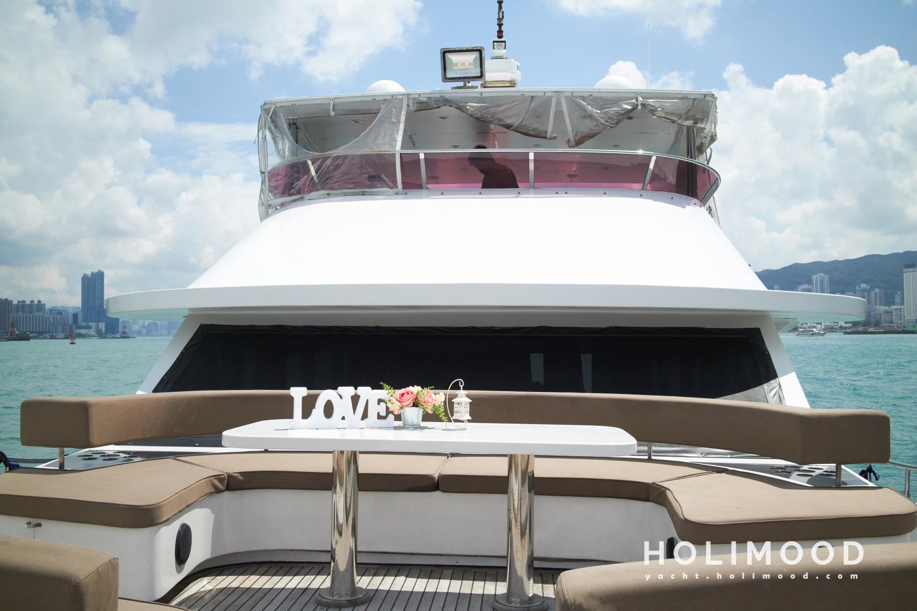 LA01 City Luxury Yacht 8 Hour Package 34