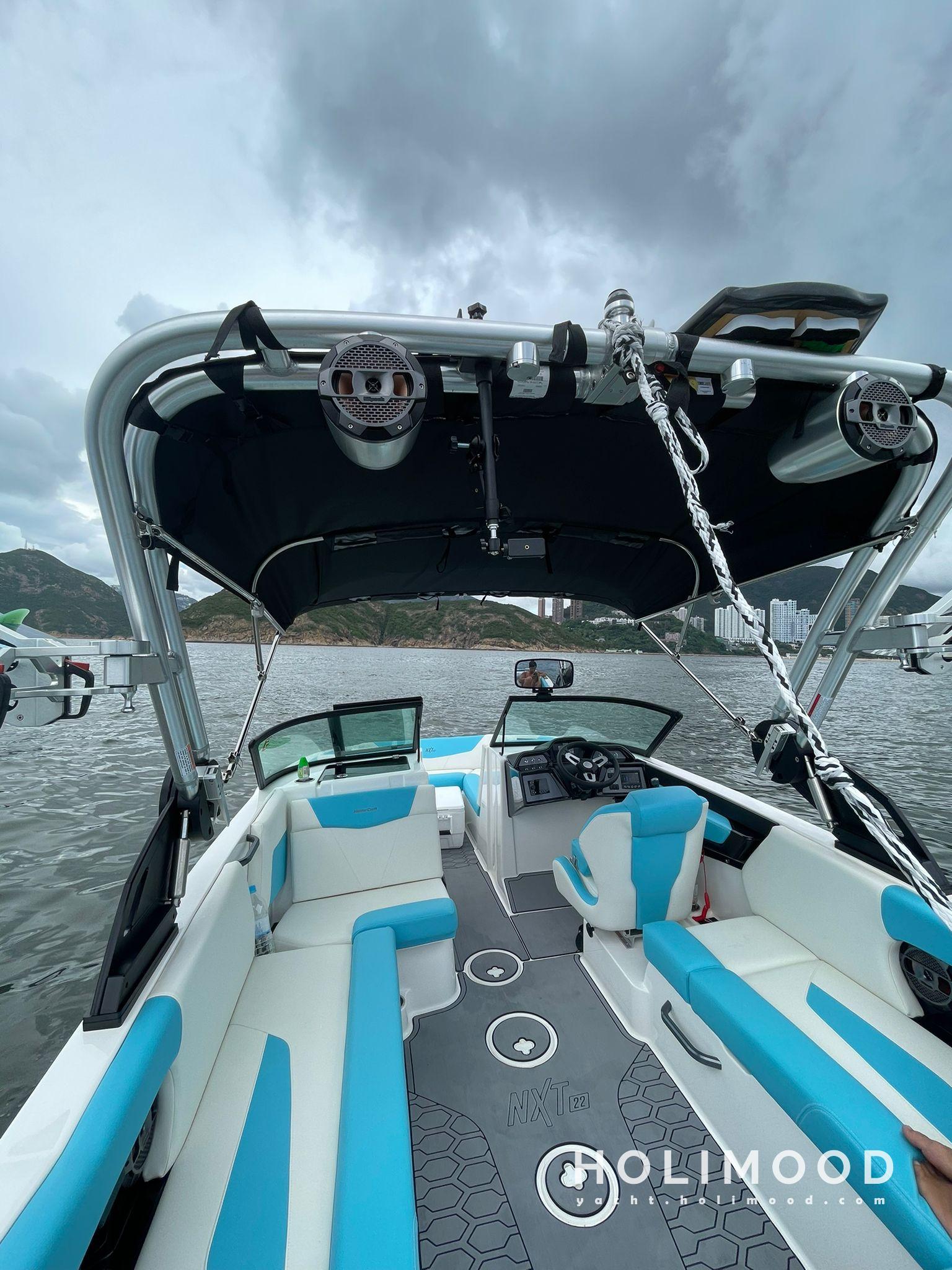 DP01 Repulse Bay 2022 New Wakesurf with One Coach & One Captain 5