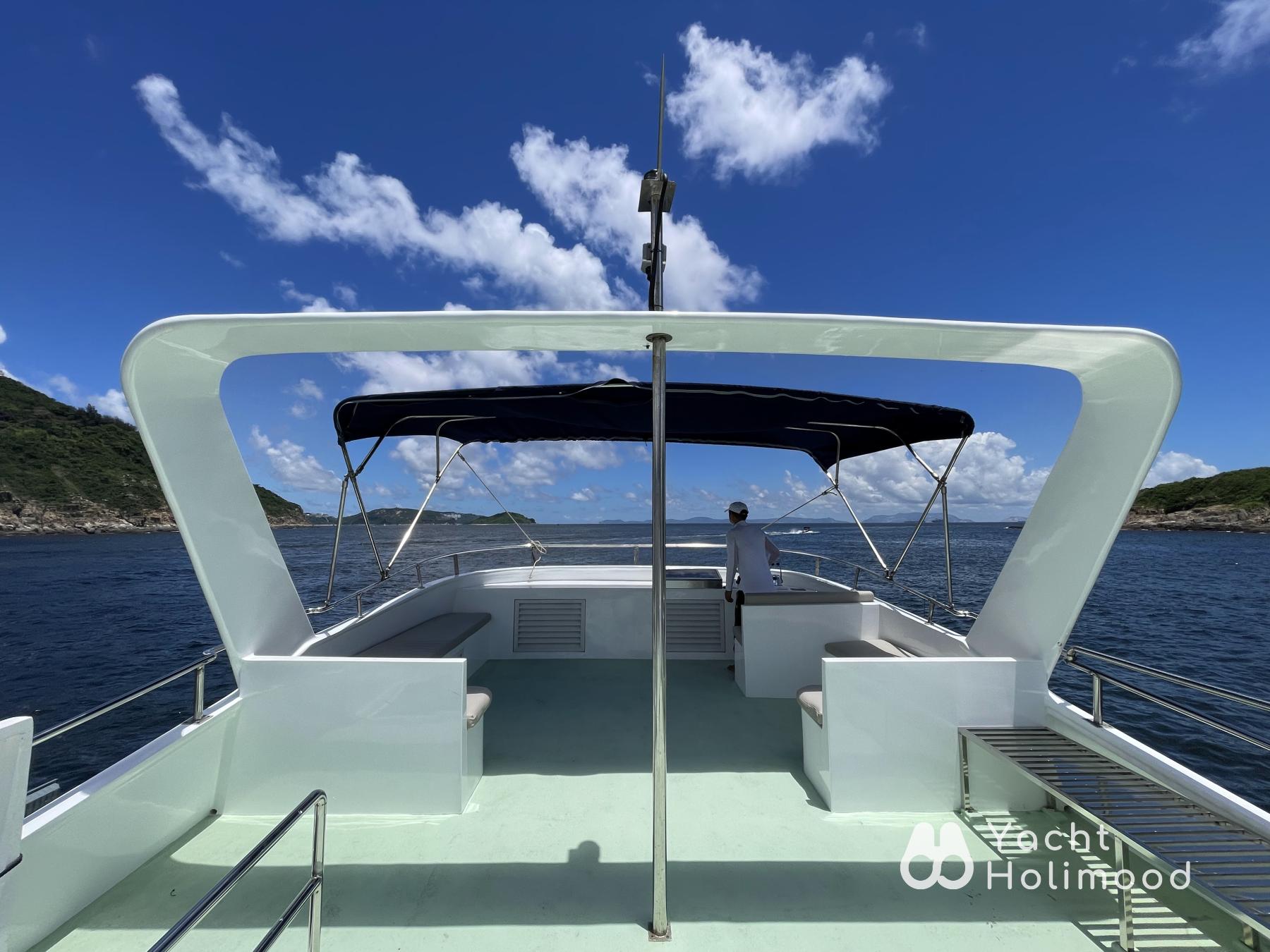OH01 Cuttlefish-fishing/ Victoria Harbour Night Cruise (Newly renovated in 2024) 11