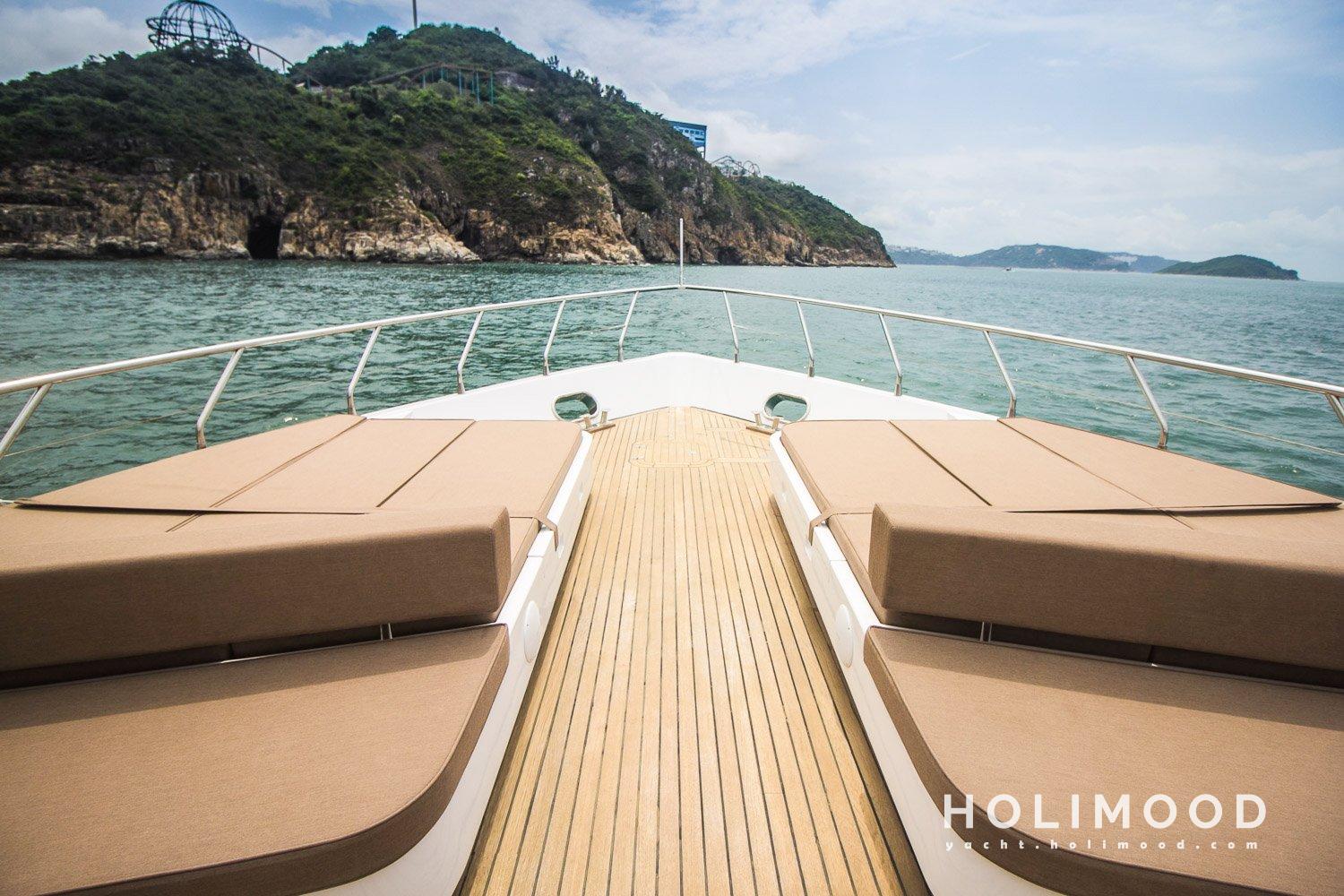 LA01 City Luxury Yacht 8 Hour Package 2