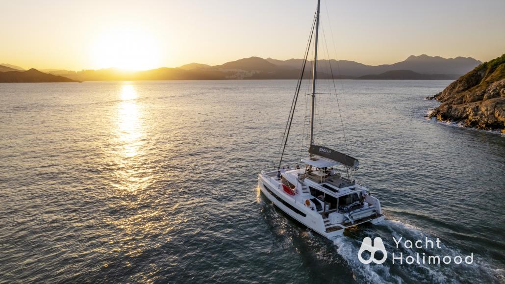 AM04 Luxurious customized catamaran Bali 4.8 - Happy Fifty - 8-hour charter experience 1