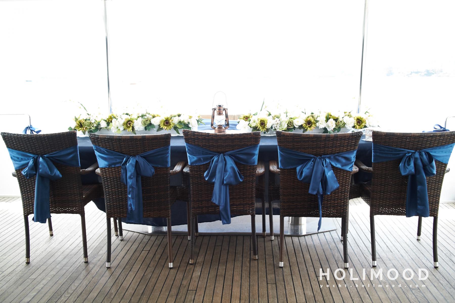 LA01 City Luxury Yacht 8 Hour Package 36