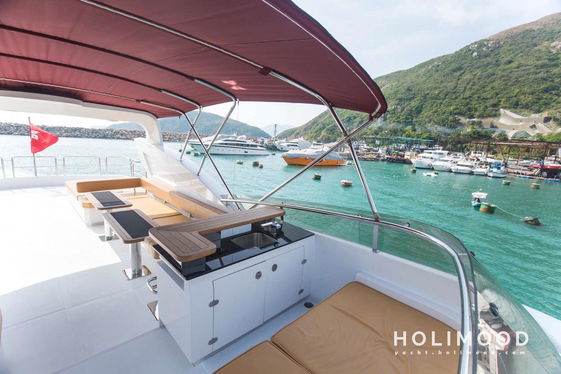 ME01 Tailor-made 92-Fleet Luxury Yacht service (with 6 Staff Members Serving) 30