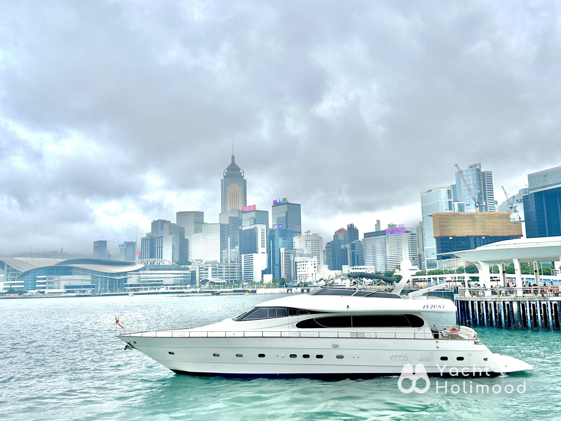 SL05 Premium Cruiser All-Inclusive Hero Series Package (Water Toys + Meals, Wakesurfing lucky draw!)  3