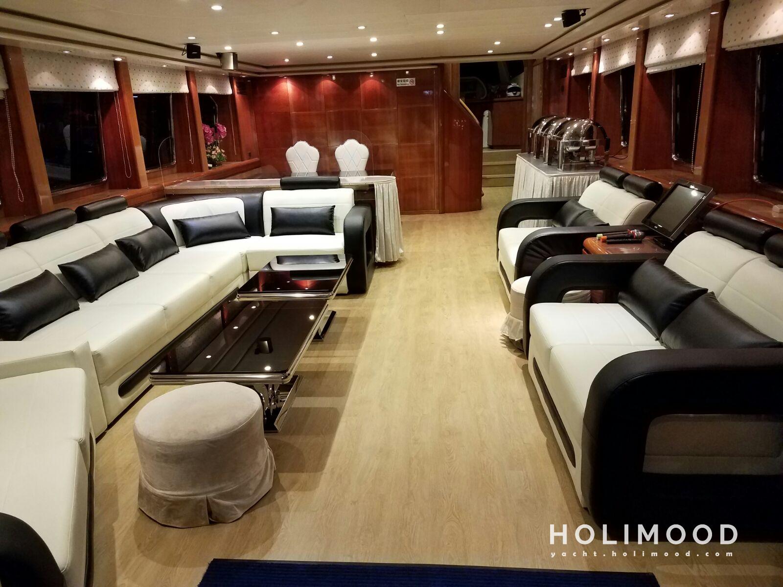 AD01 Luxury Yacht Day Charter (BBQ & Swimming Pool Options Available) 14