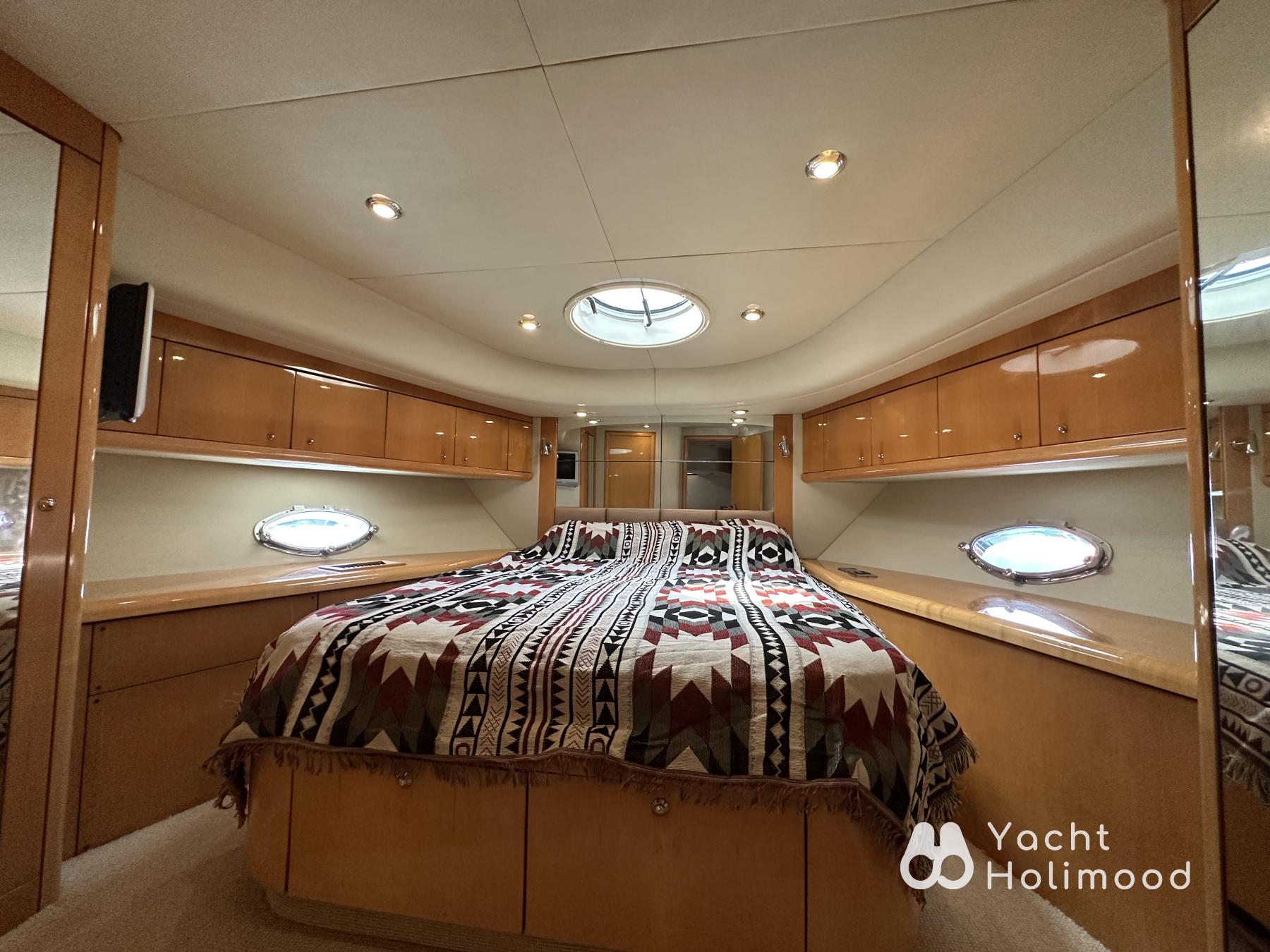 AT01 Luxury Yacht Built In UK, Best Choice for Yachting. ( With Wi-Fi , SUP, Floaties.) 19