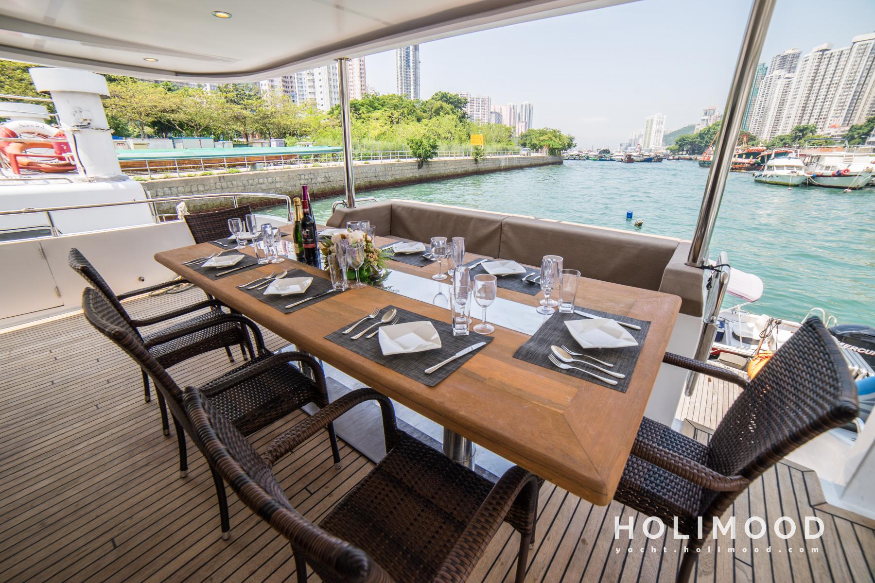 LA01 City Luxury Yacht 8 Hour Package 23