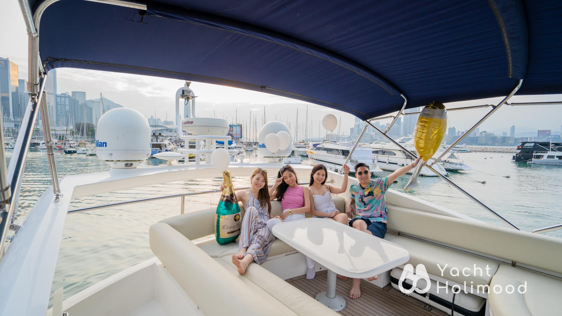 AT01 Luxury Yacht Built In UK, Best Choice for Yachting. ( With Wi-Fi , SUP, Floaties.) 4