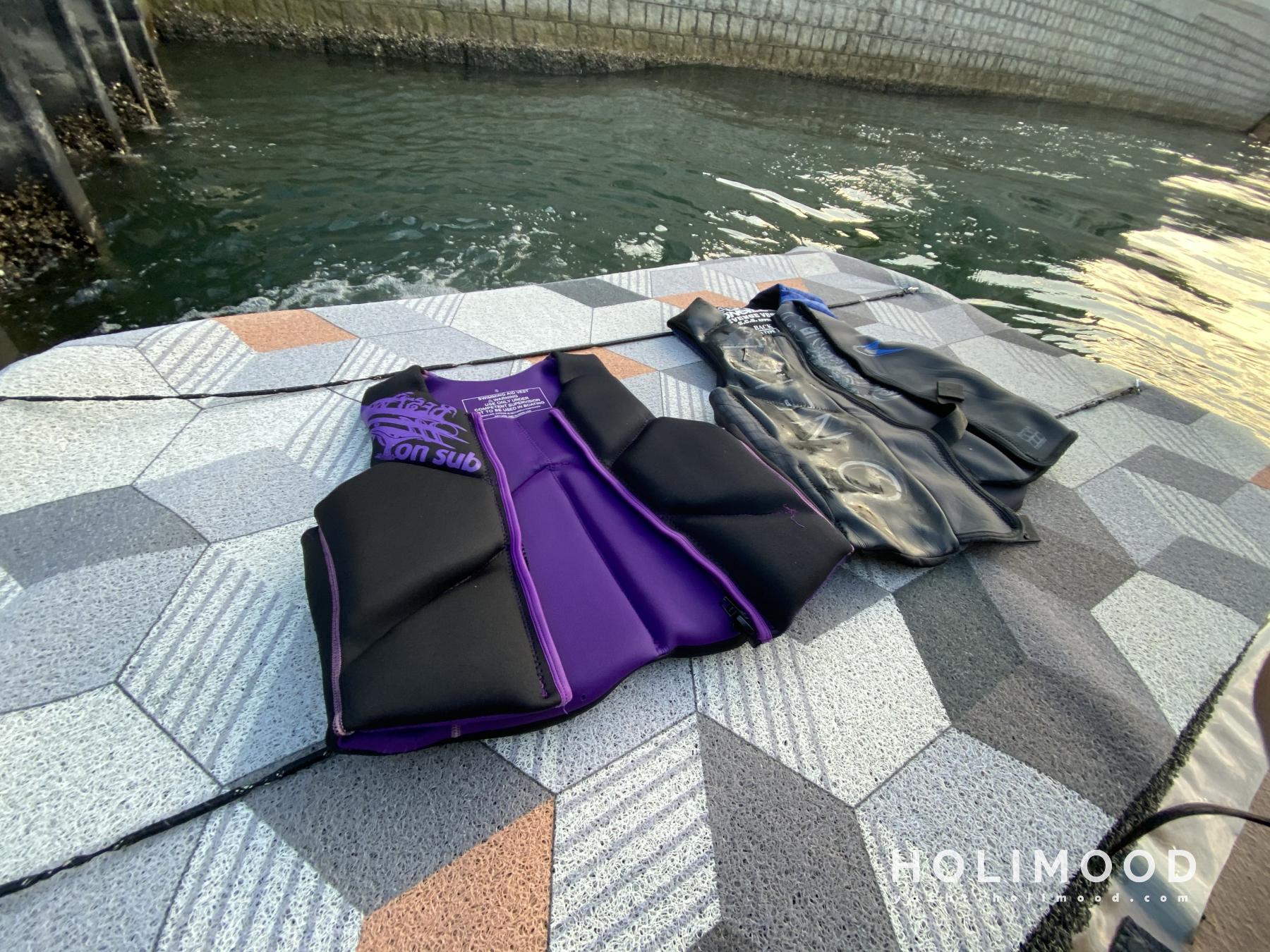 AR01 Tai Po Wakesurf (With Fresh Water Shower) 12