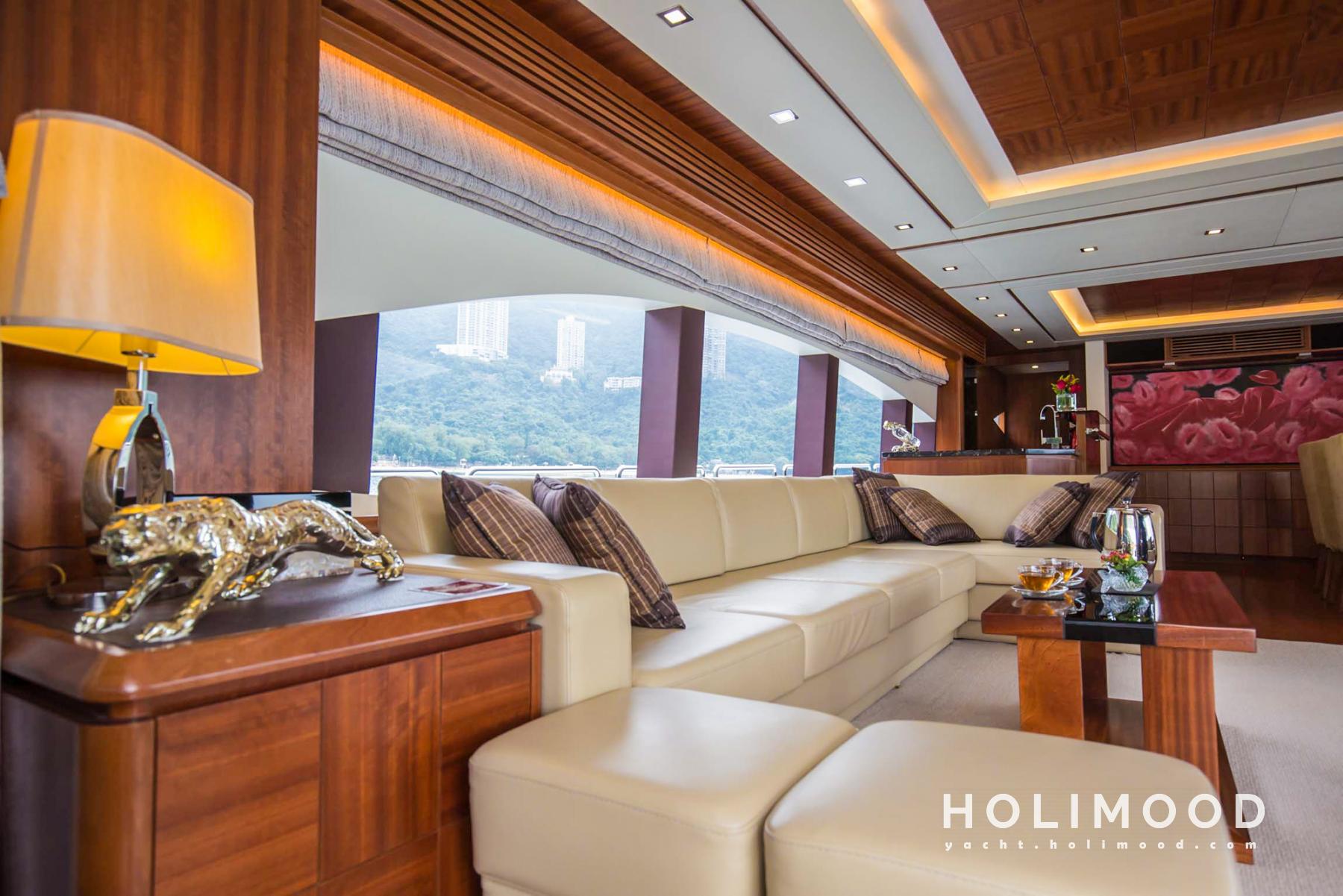 ME01 Tailor-made 92-Fleet Luxury Yacht service (with 6 Staff Members Serving) 8
