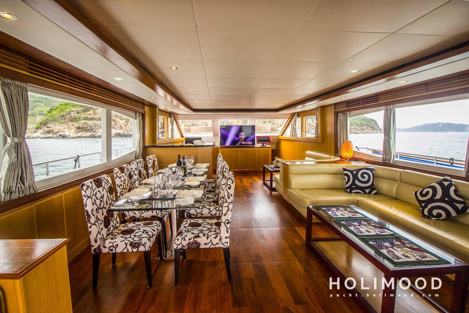 LA01 City Luxury Yacht 8 Hour Package 6