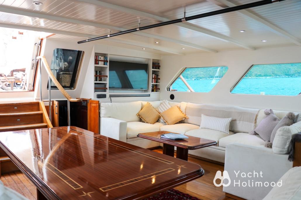AM08 Lady Lorraine - Large Luxury Sailboat fit for up to 35pax | 8-Hour Experience 6