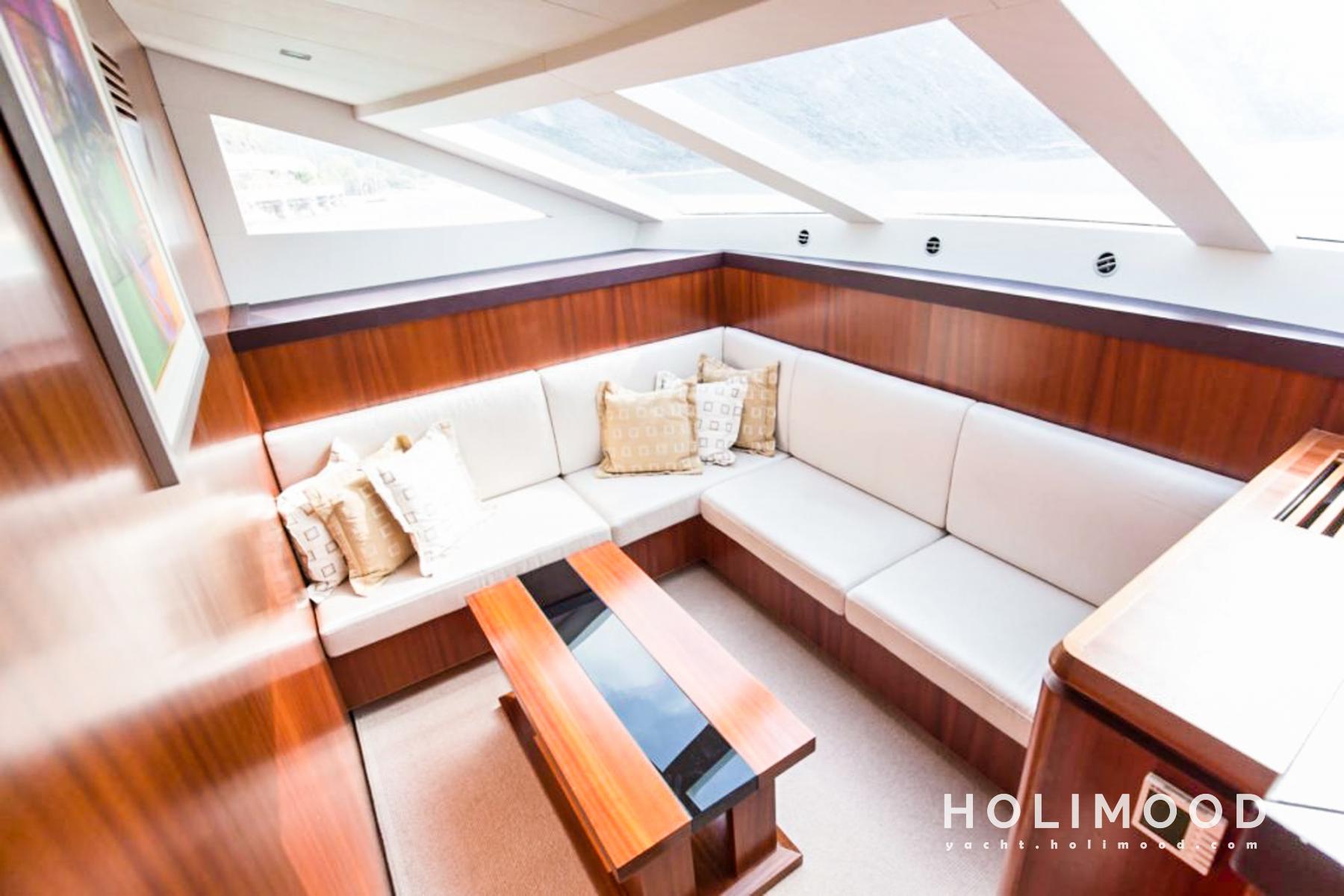 ME01 Tailor-made 92-Fleet Luxury Yacht service (with 6 Staff Members Serving) 23