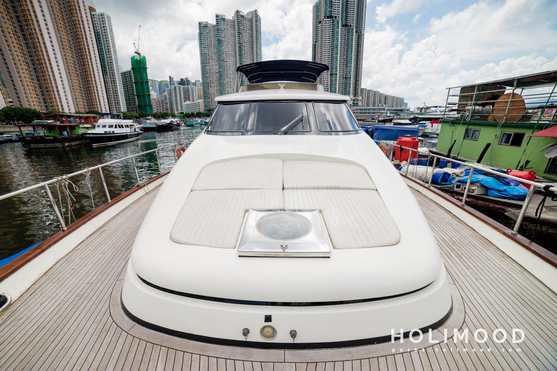 AD01 Luxury Yacht Day Charter (BBQ & Swimming Pool Options Available) 6