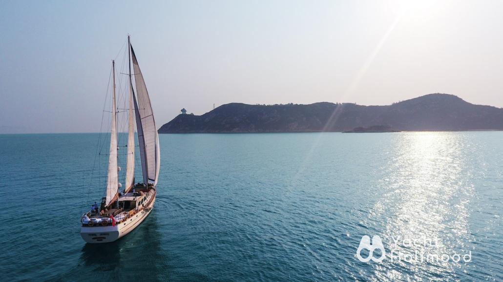 AM08 Lady Lorraine - Large Luxury Sailboat fit for up to 35pax | 8-Hour Experience 13